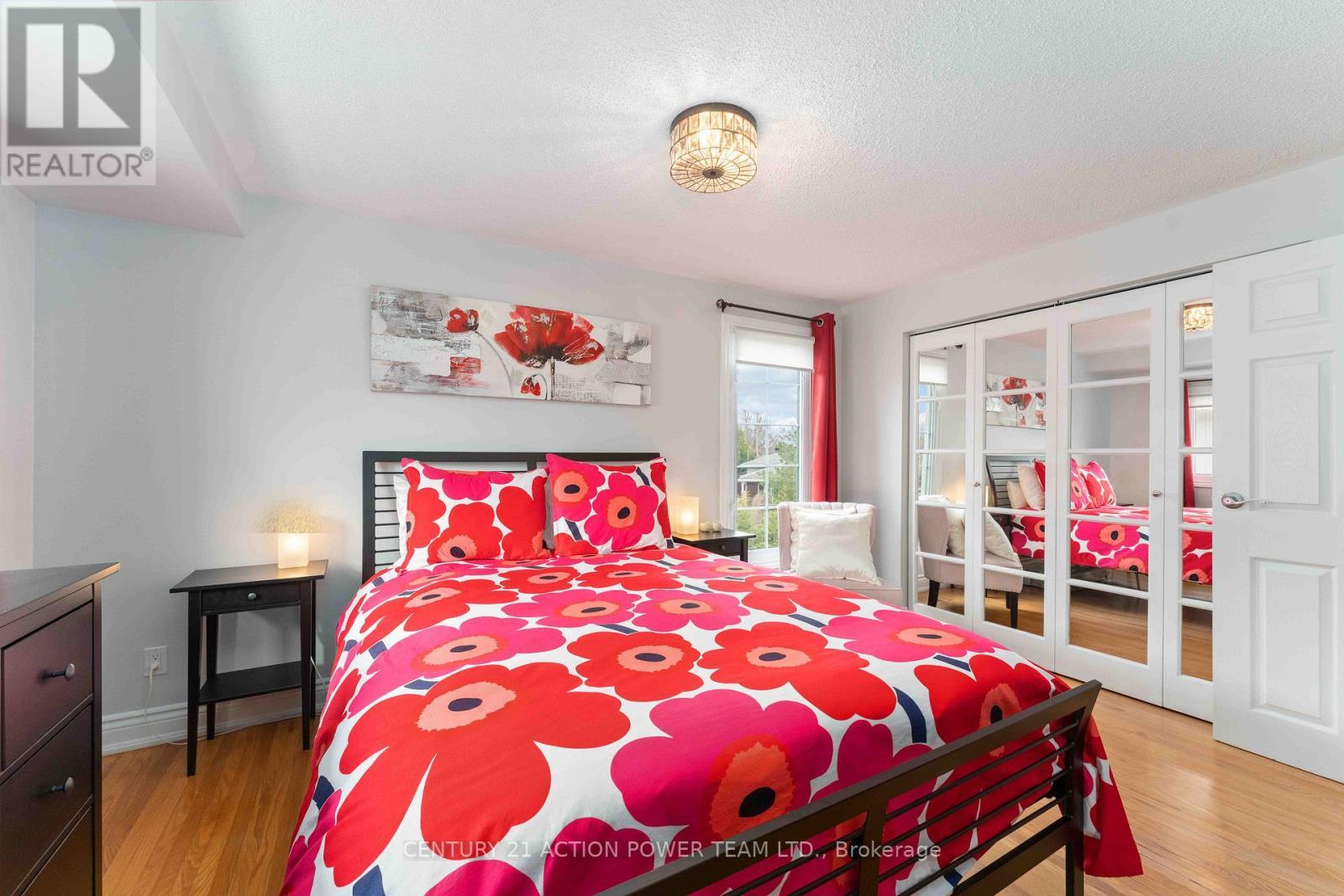 594 Noble Crescent, Ottawa, ON - Indoor Photo Showing Bedroom