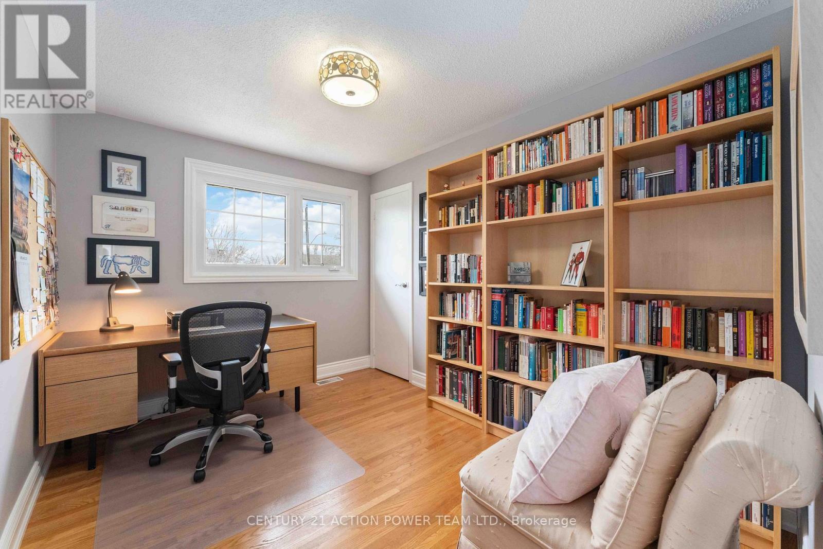 594 Noble Crescent, Ottawa, ON - Indoor Photo Showing Office