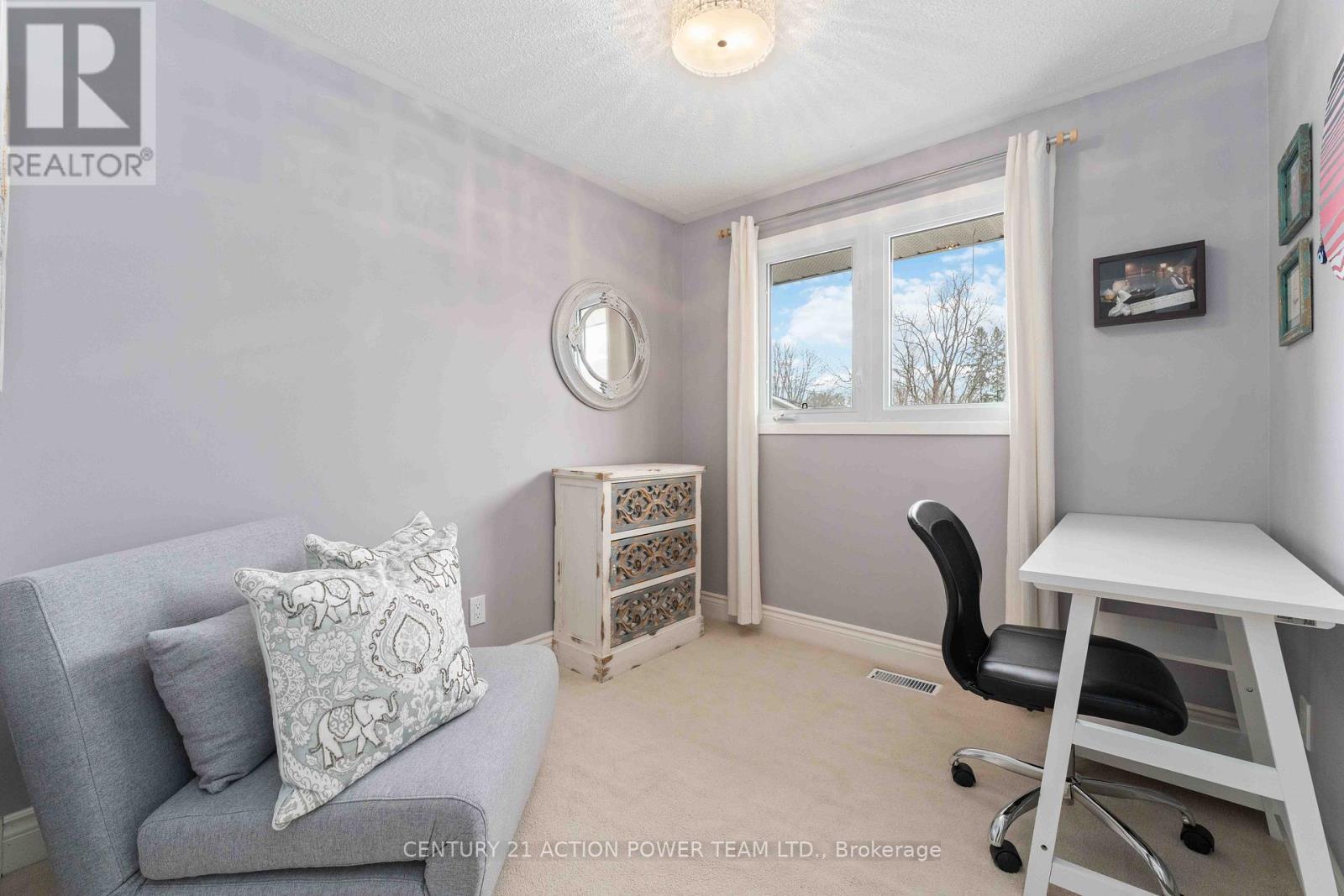 594 Noble Crescent, Ottawa, ON - Indoor Photo Showing Office