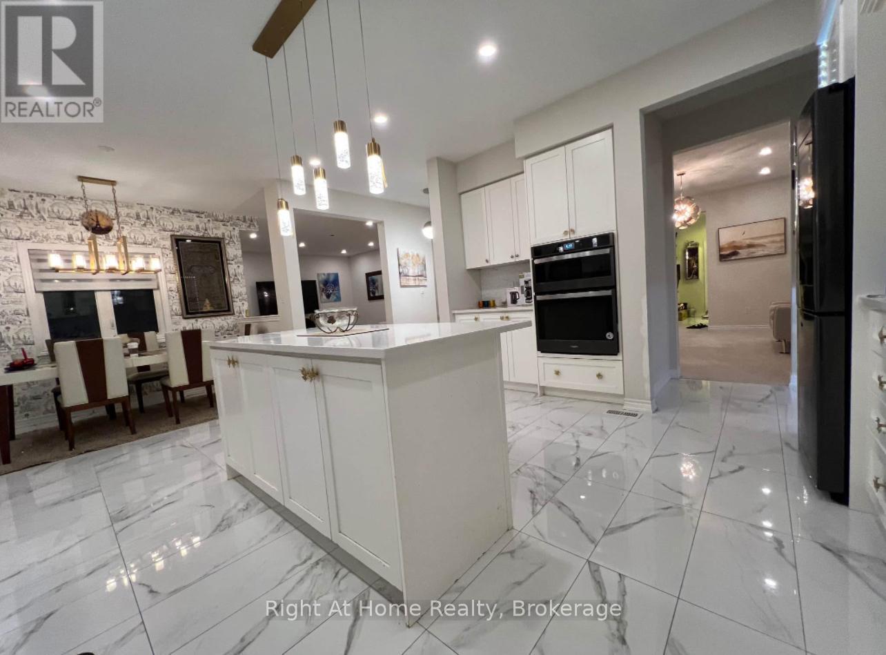 2Nd Master Suite - 54 Pace Avenue, Brantford, ON - Indoor Photo Showing Kitchen