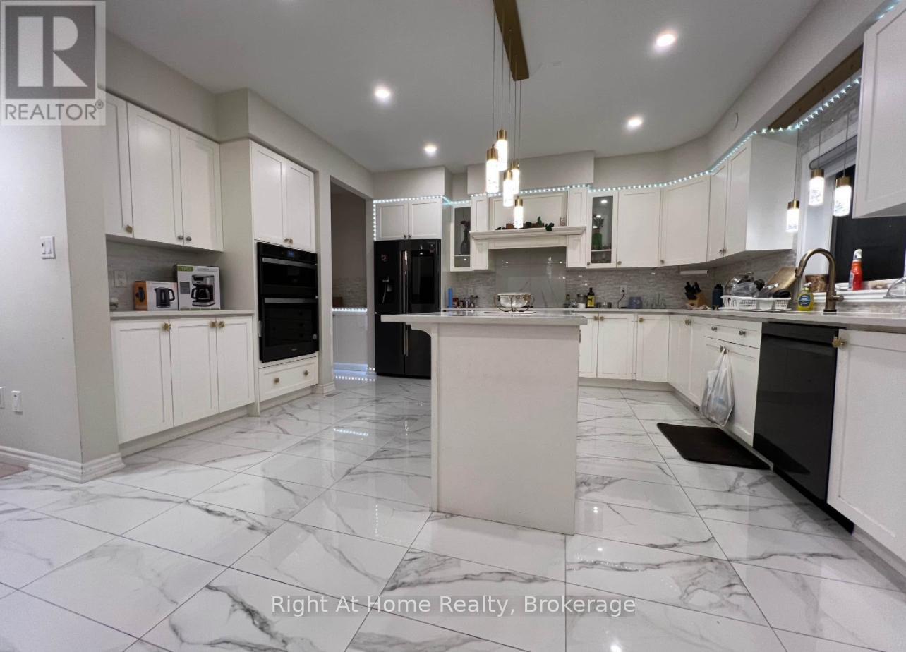 2Nd Master Suite - 54 Pace Avenue, Brantford, ON - Indoor Photo Showing Kitchen