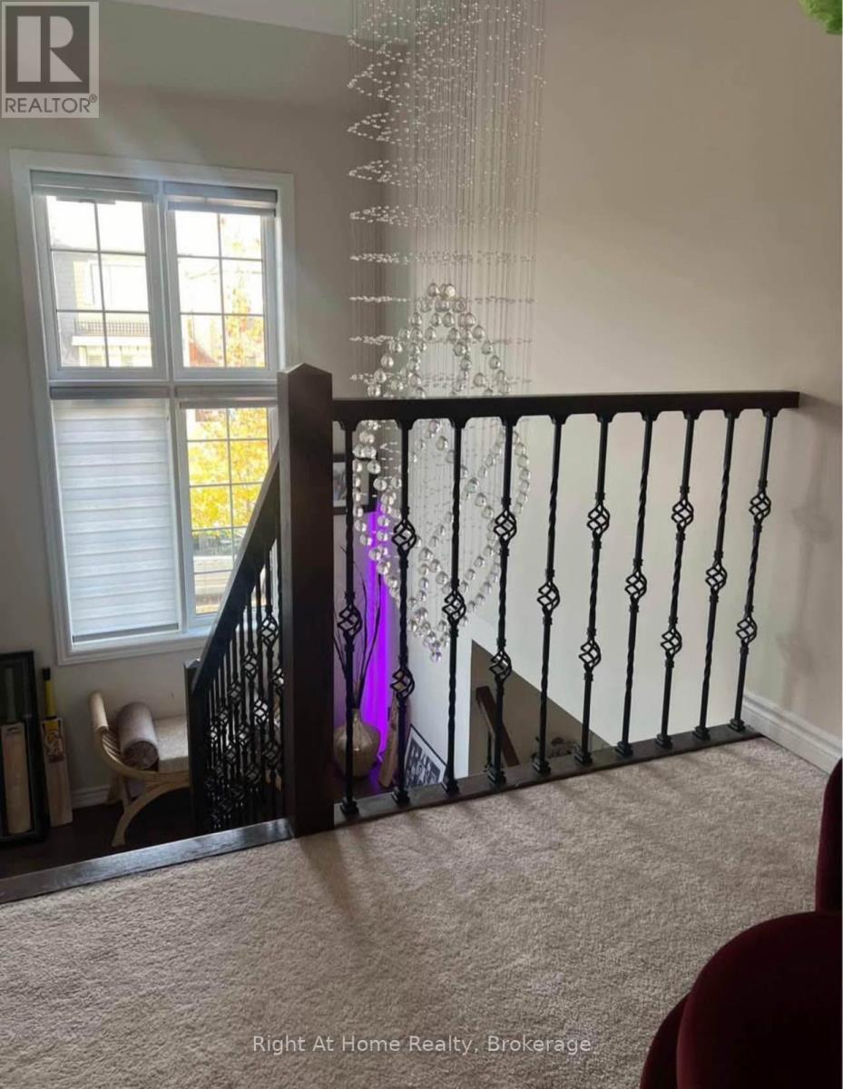 2Nd Master Suite - 54 Pace Avenue, Brantford, ON - Indoor Photo Showing Other Room