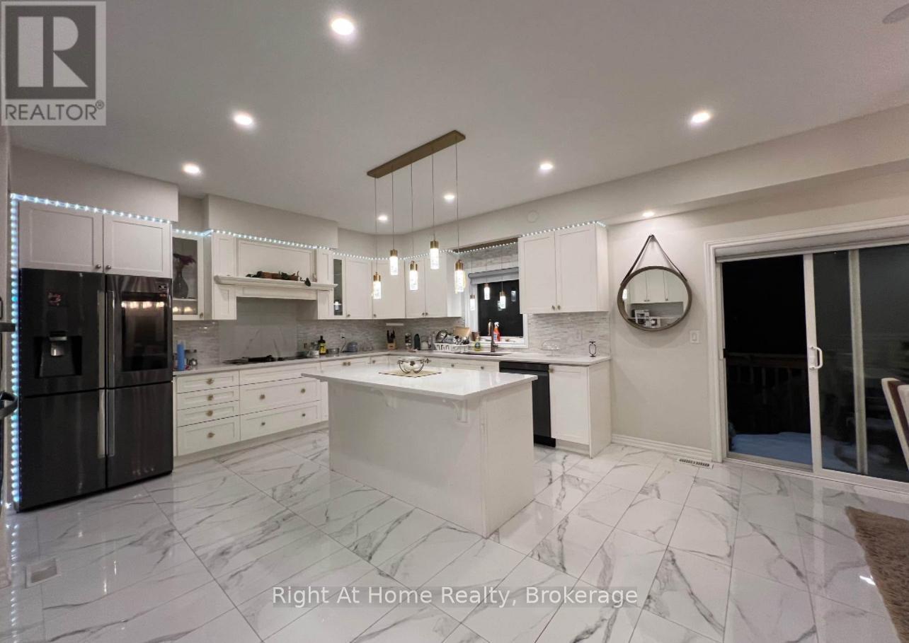 2Nd Master Suite - 54 Pace Avenue, Brantford, ON - Indoor Photo Showing Kitchen