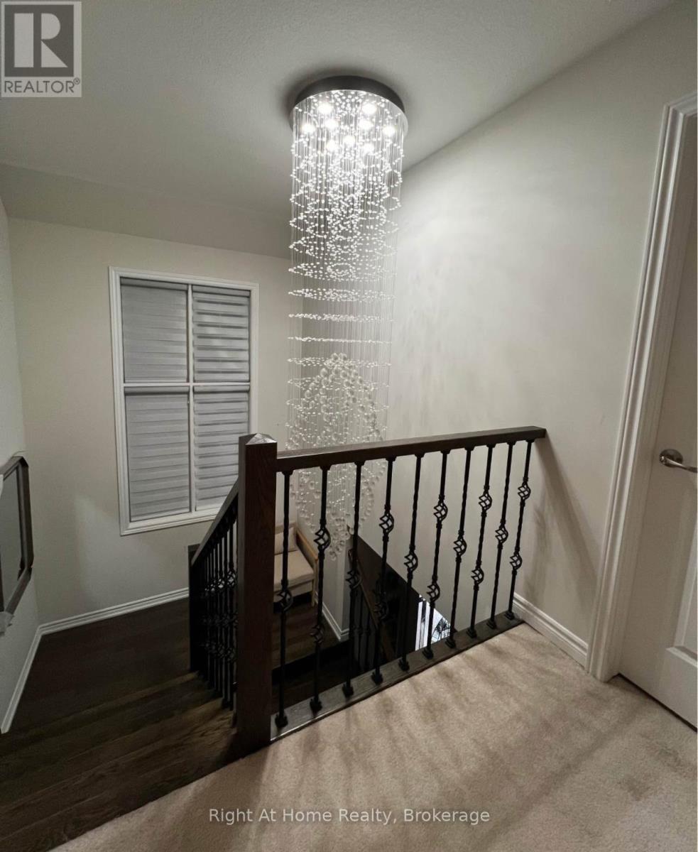 2Nd Master Suite - 54 Pace Avenue, Brantford, ON - Indoor Photo Showing Other Room