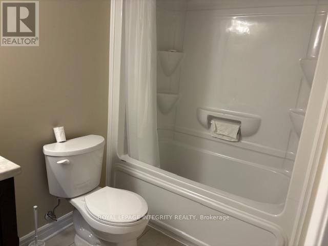 114 Dowdall Circle, Carleton Place, ON - Indoor Photo Showing Bathroom
