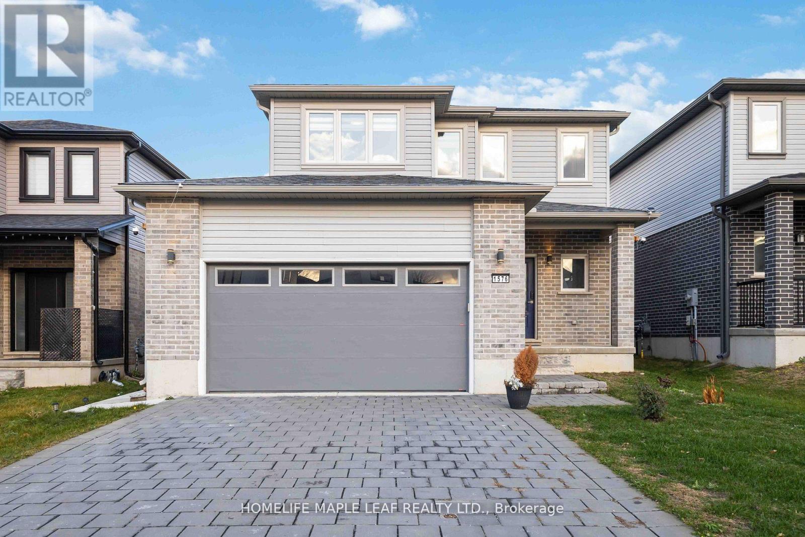 1576 Dylan Street E, London East, ON - Outdoor