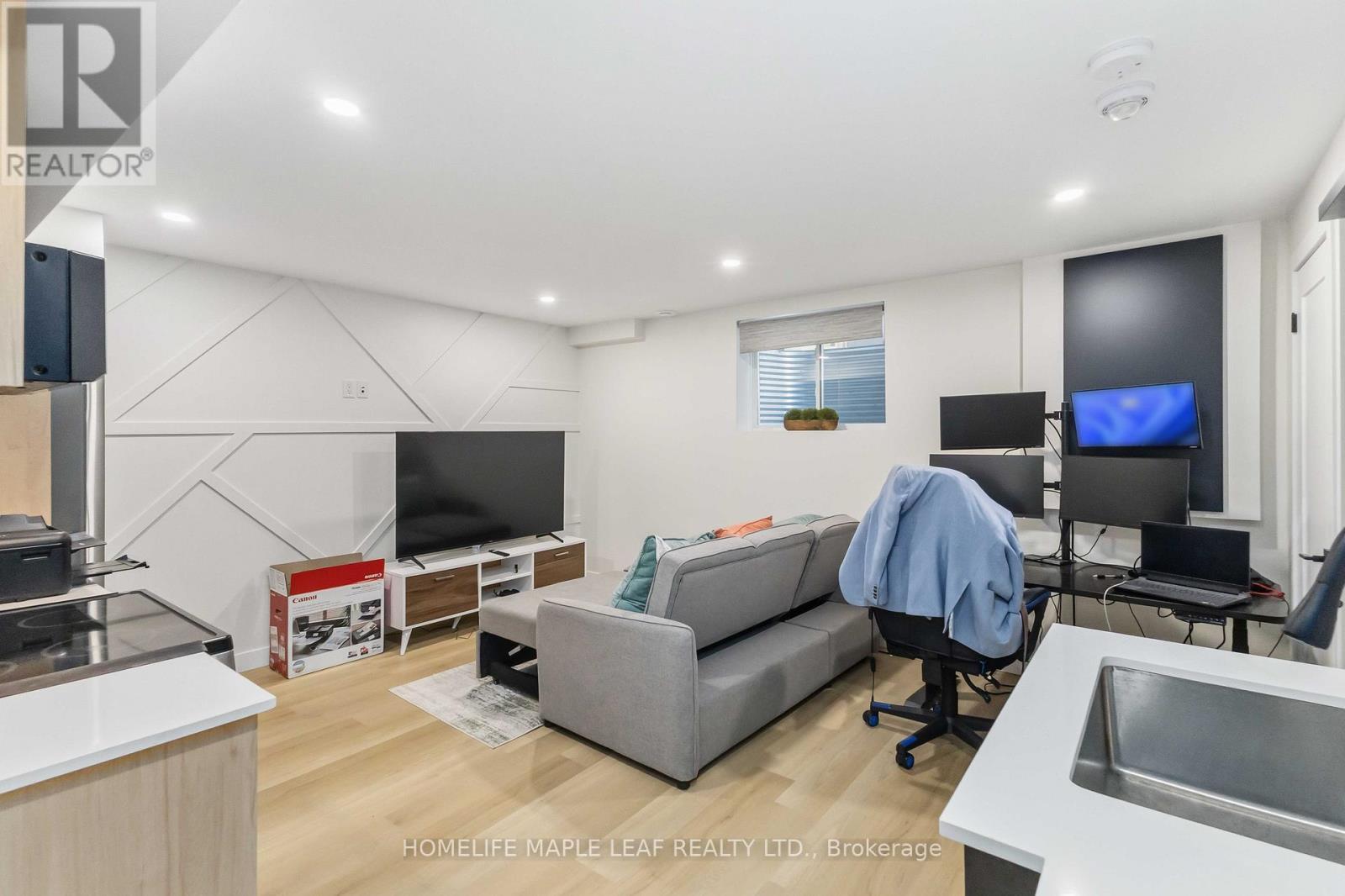 1576 Dylan Street E, London East, ON - Indoor