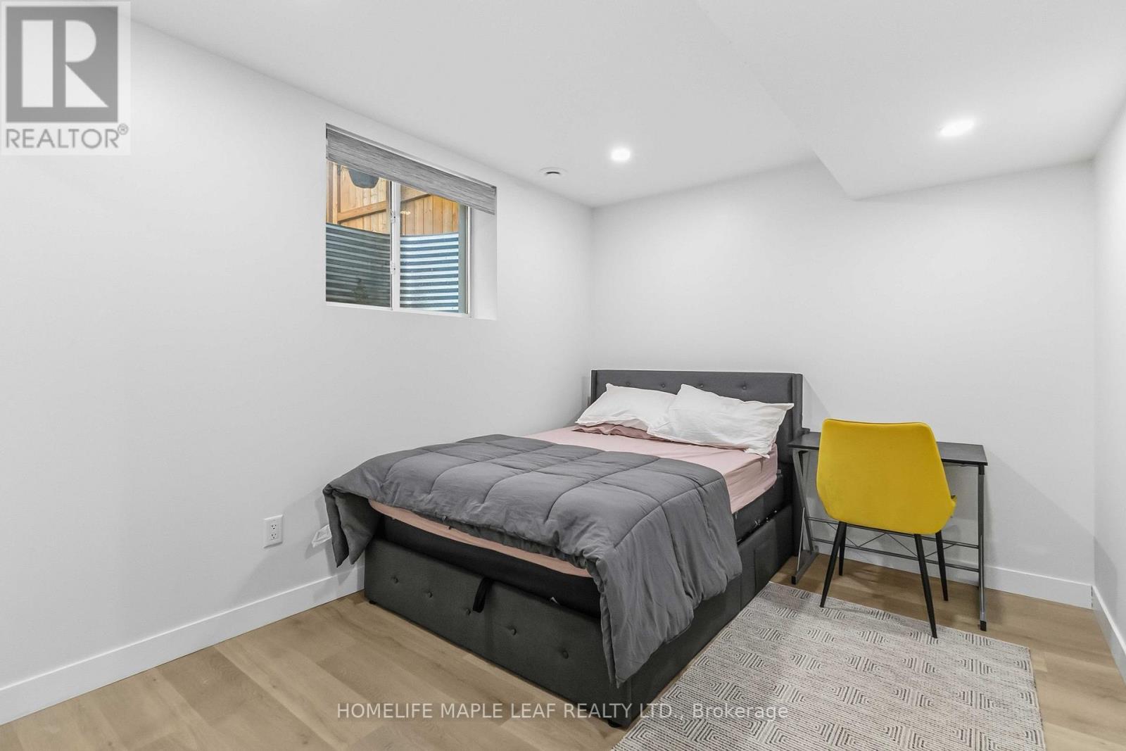 1576 Dylan Street E, London East, ON - Indoor Photo Showing Bedroom