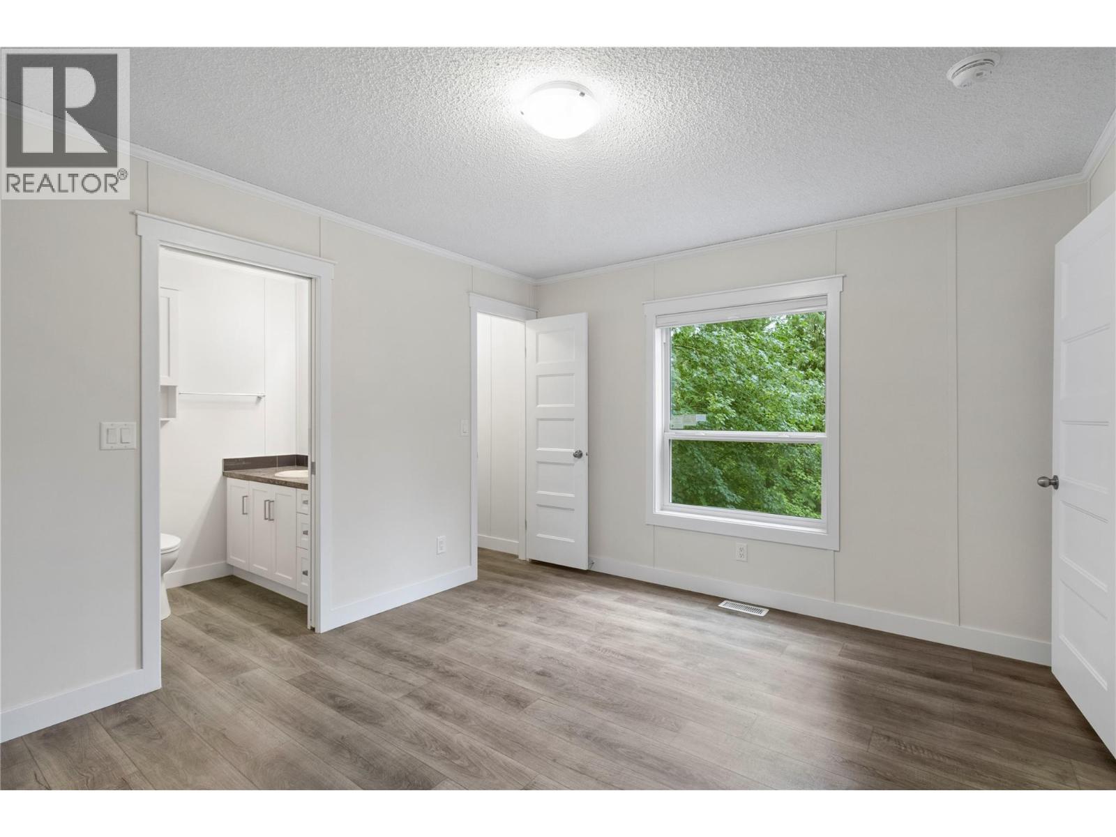 5161 63Rd Avenue Ne Unit# 31, Salmon Arm, BC