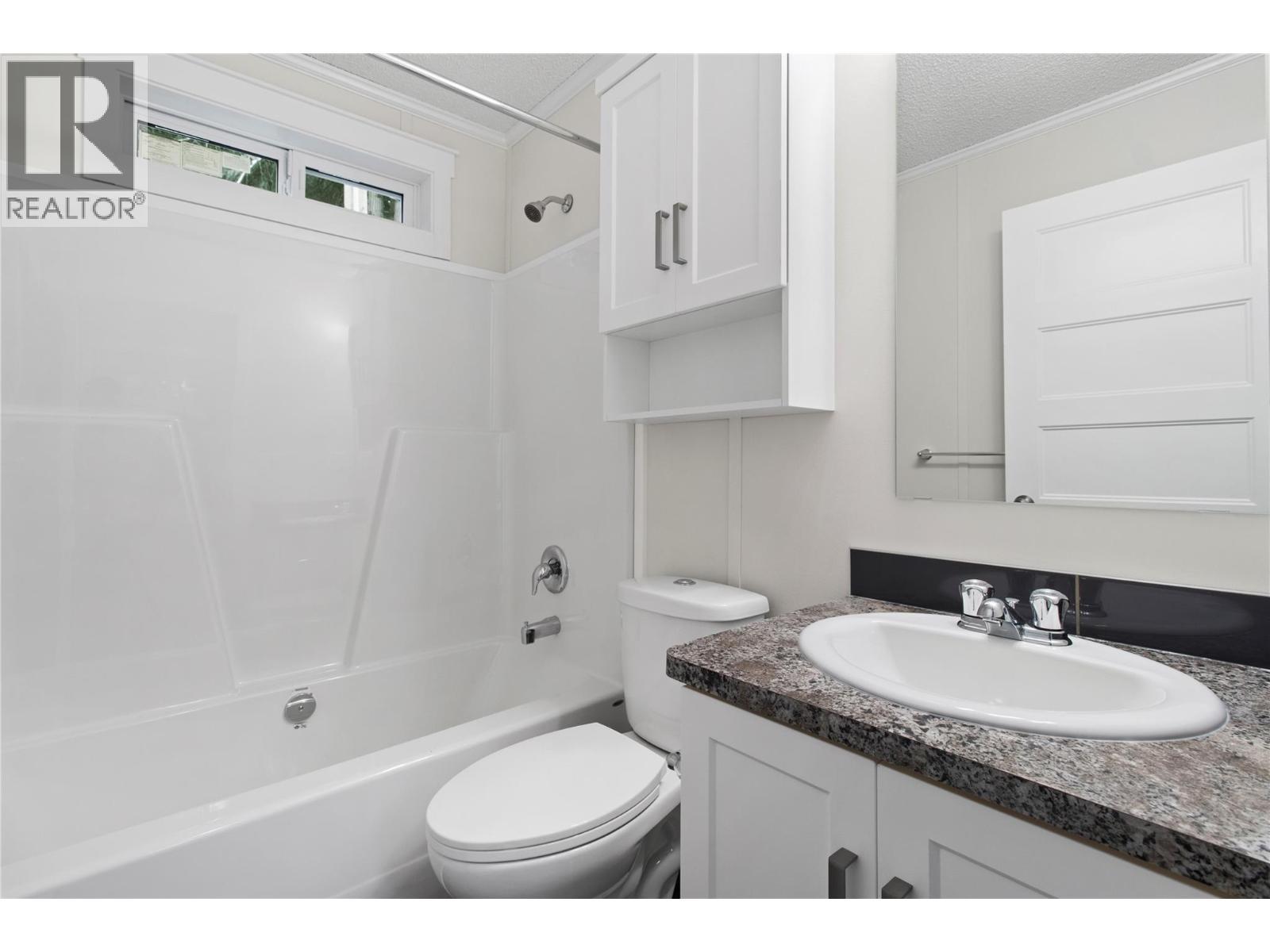 5161 63Rd Avenue Ne Unit# 31, Salmon Arm, BC