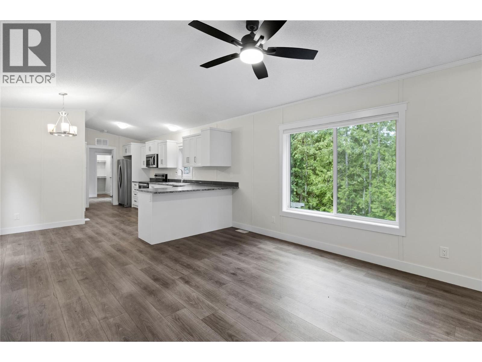 5161 63Rd Avenue Ne Unit# 31, Salmon Arm, BC