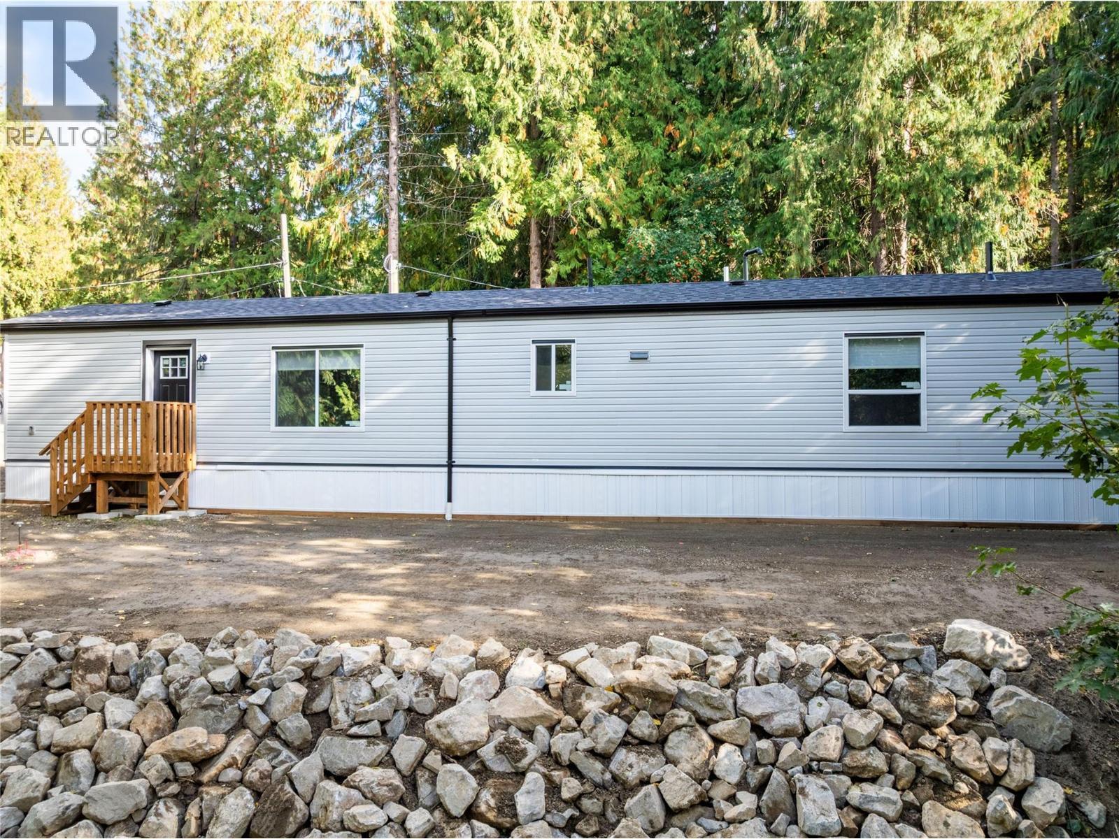 5161 63Rd Avenue Ne Unit# 31, Salmon Arm, BC