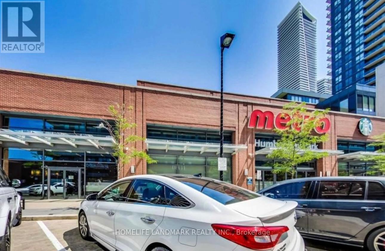 907 - 2220 Lake Shore Boulevard W, Toronto, ON - Outdoor