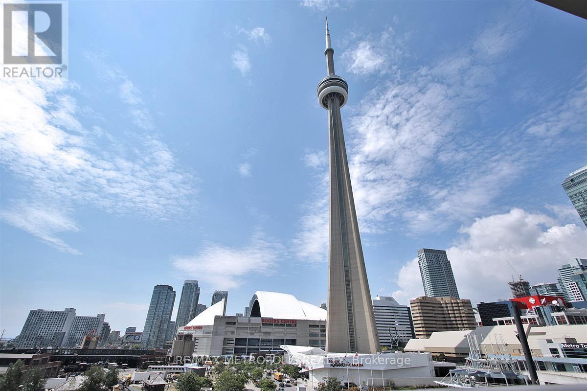 321 - 51 Lower Simcoe Street, Toronto, ON - Outdoor With View