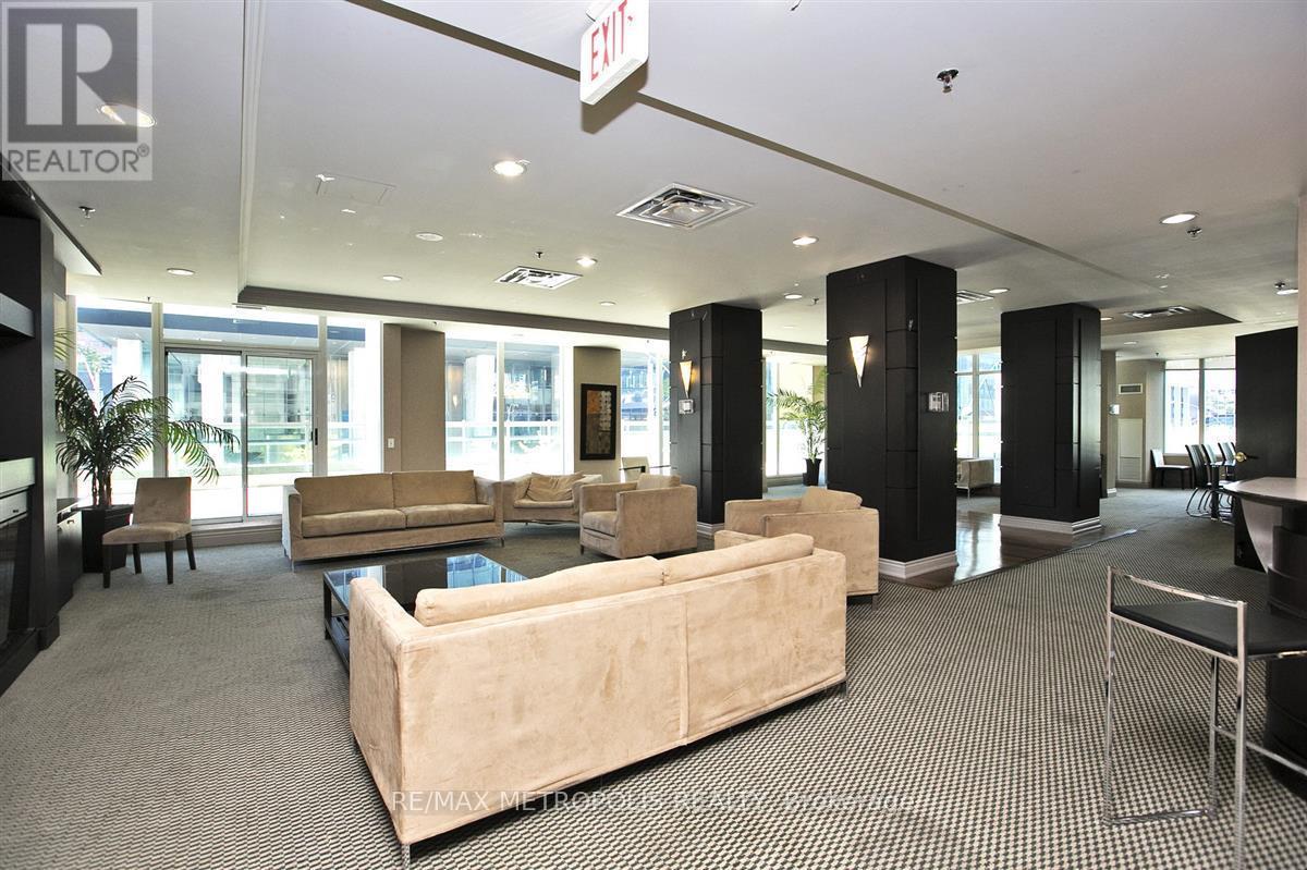 321 - 51 Lower Simcoe Street, Toronto, ON - Indoor