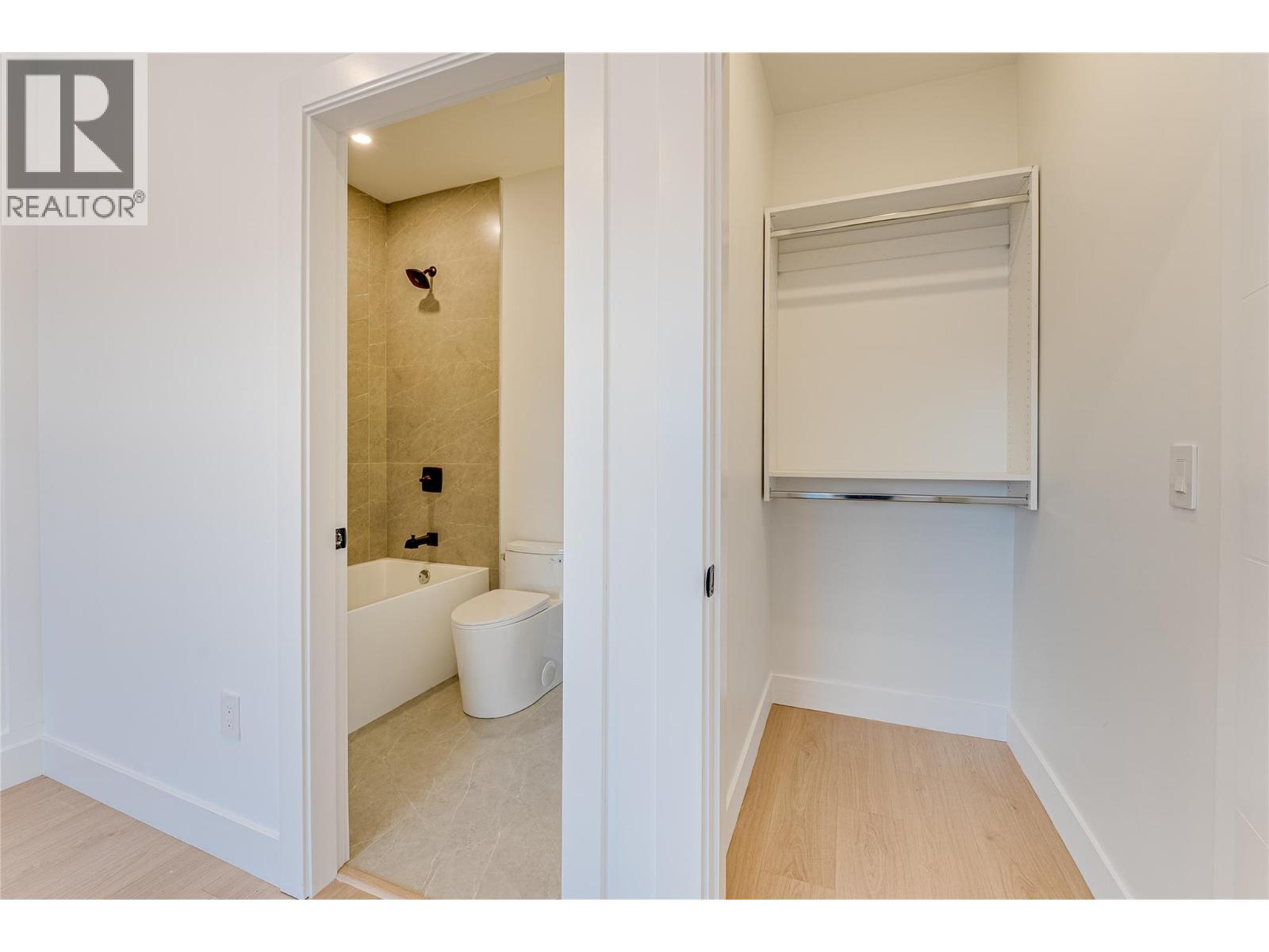 8924 Tavistock Road, Vernon, BC - Indoor