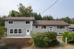 9242 Cottonwood Rd Chemainus, BC V0R 1K5