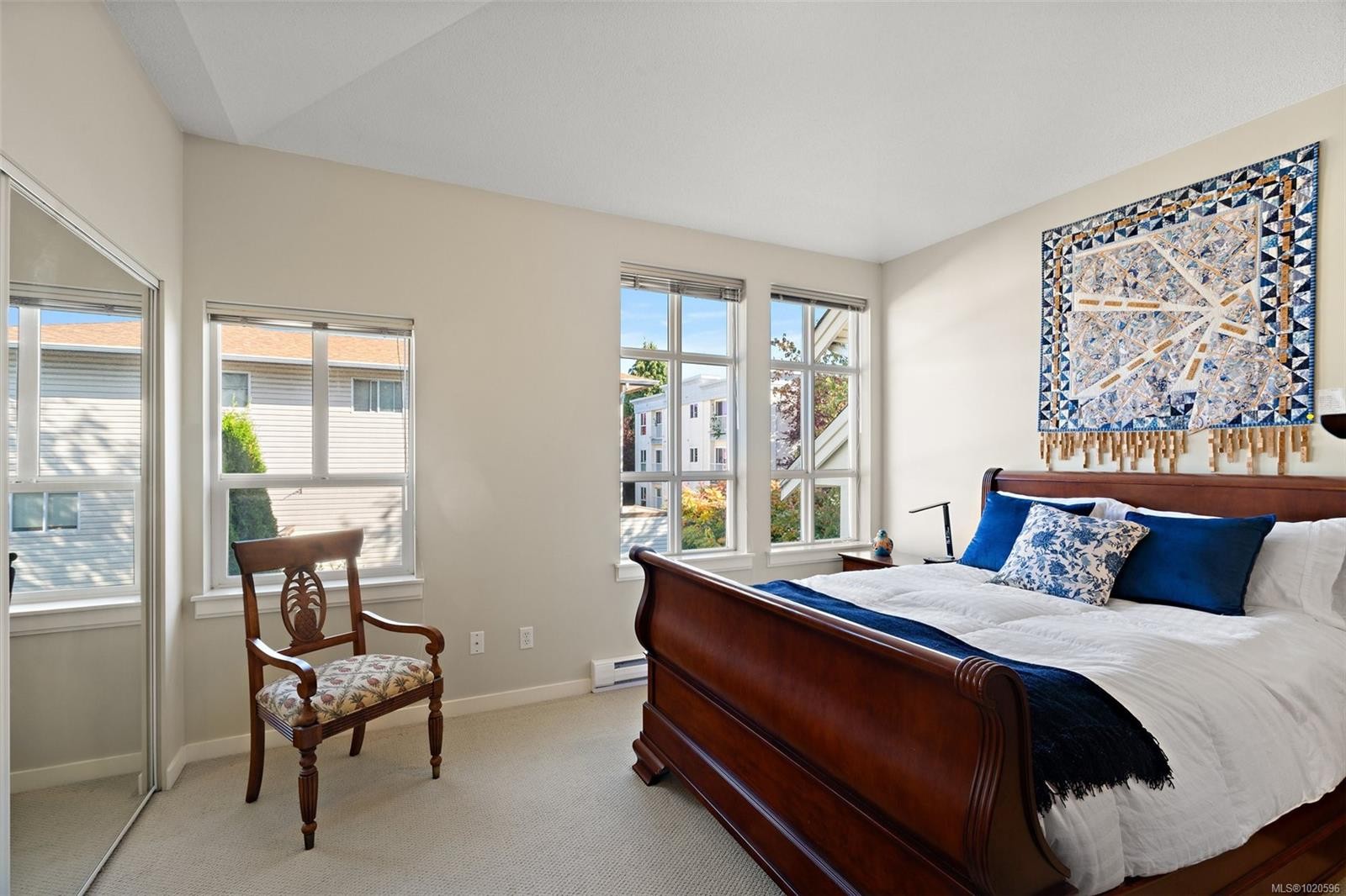 21-1019 North Park St, Victoria, BC