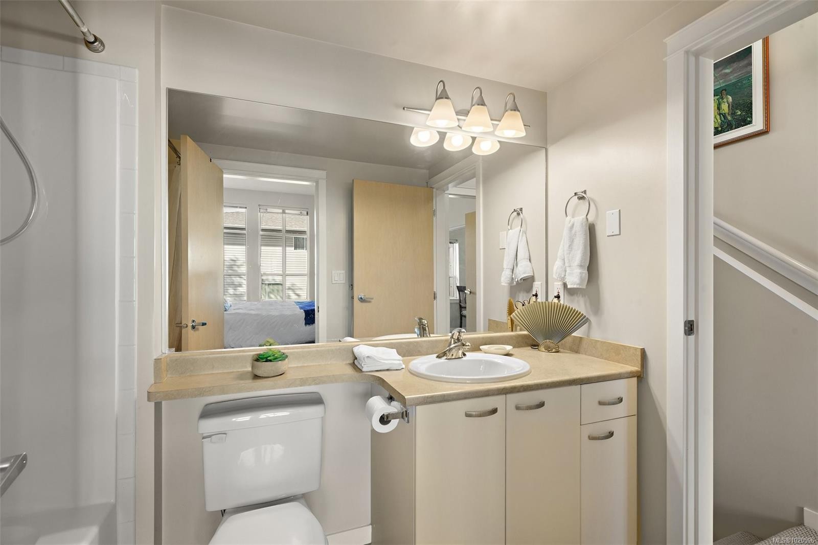 21-1019 North Park St, Victoria, BC