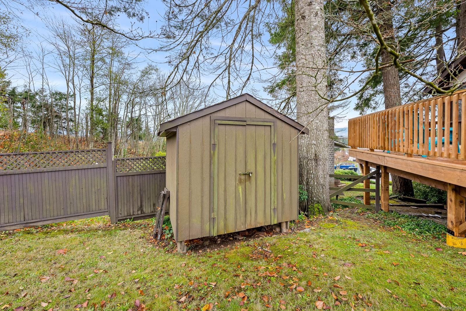 401 Panorama Cres, Courtenay, BC