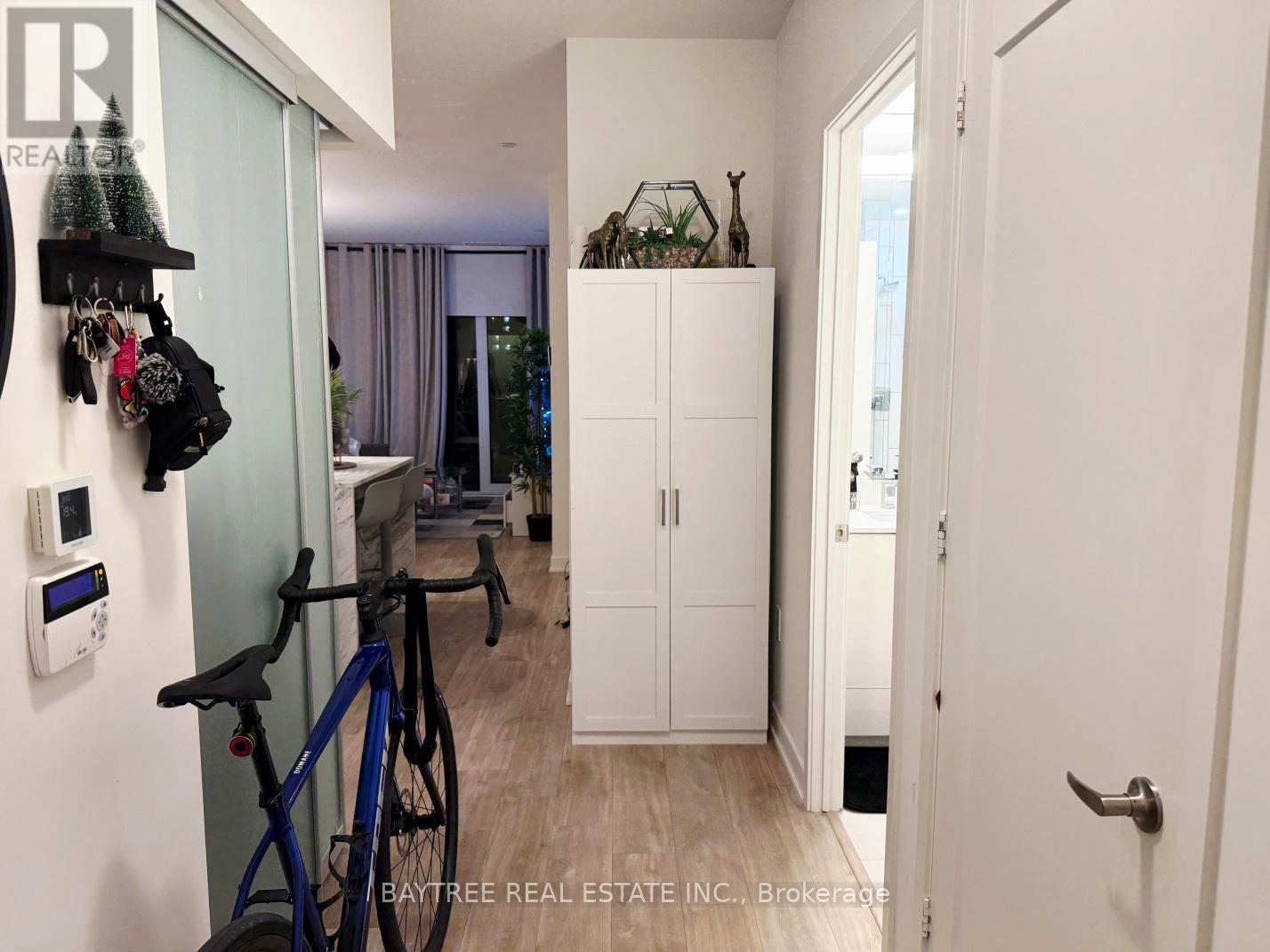 425 - 135 Lower Sherbourne Street W, Toronto, ON - Indoor Photo Showing Other Room