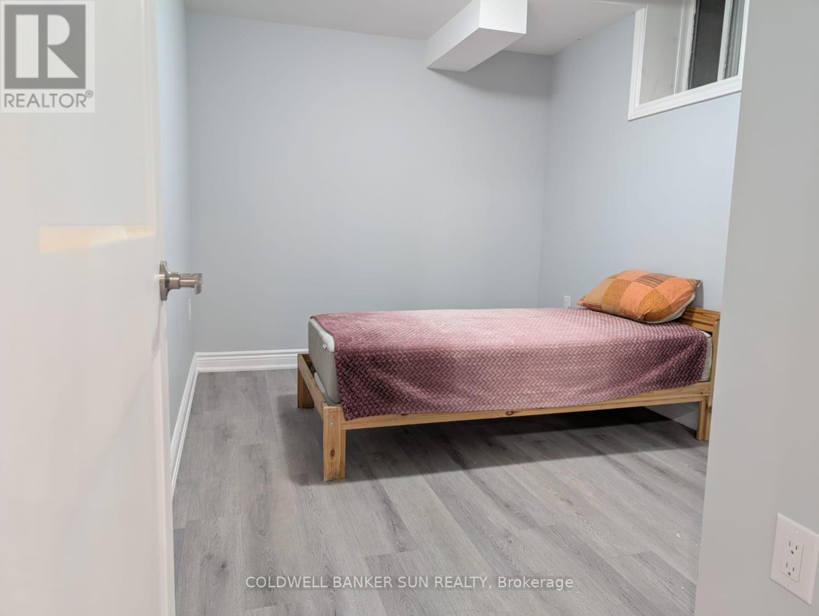 Bsmt - 62 Swordfish Drive, Whitby, ON - Indoor Photo Showing Bedroom