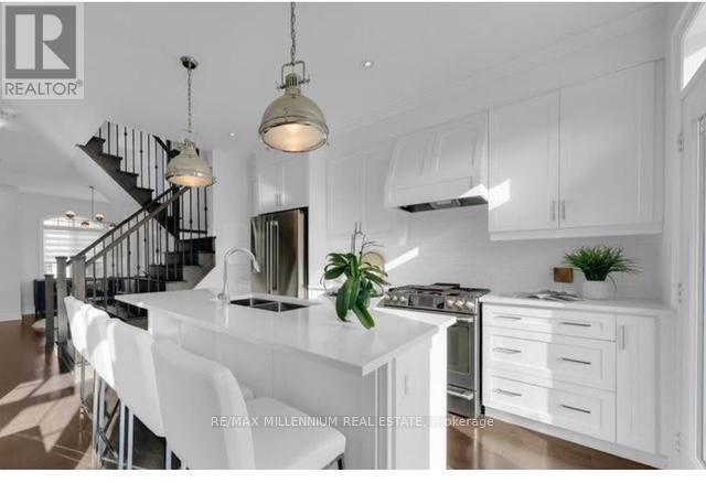 1 Ingleside Street, Vaughan, ON - Indoor