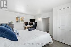 Upstairs 2nd Bedroom -