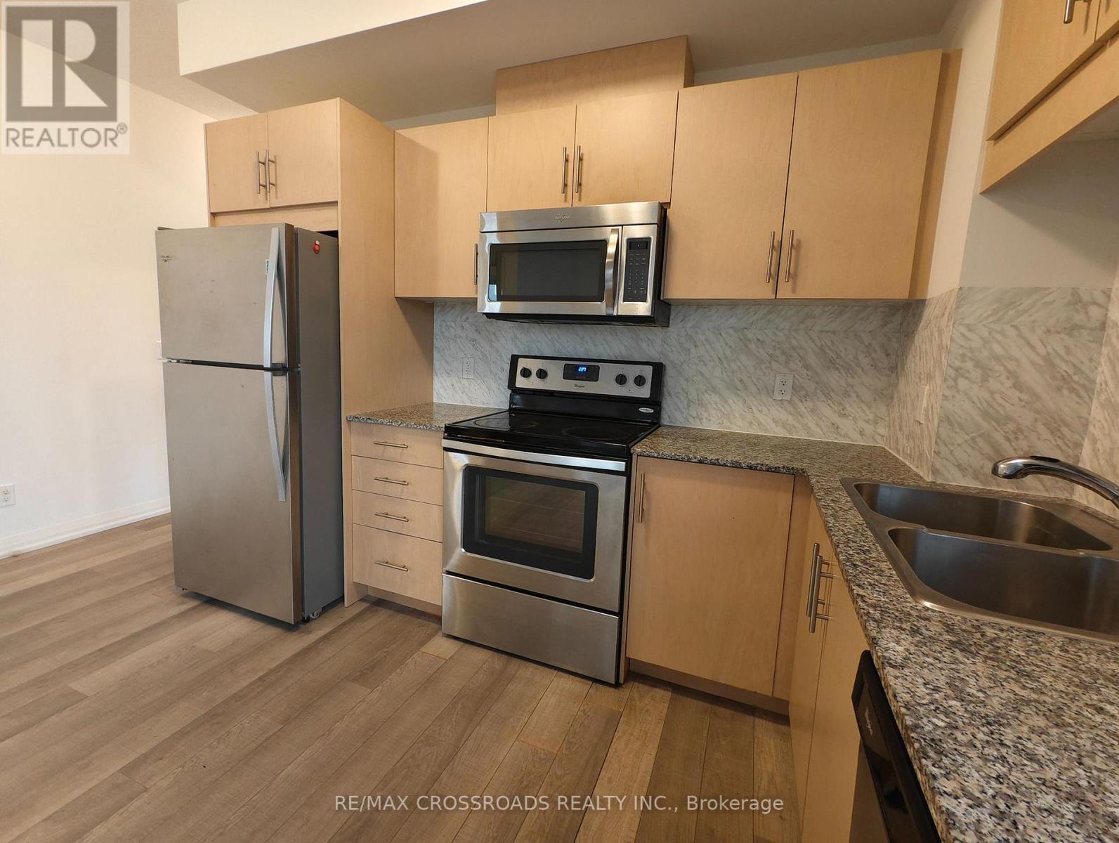 Stainless Steel Appliances - 218 - 9506 Markham Road, Markham, ON - Indoor Photo Showing Kitchen With Double Sink