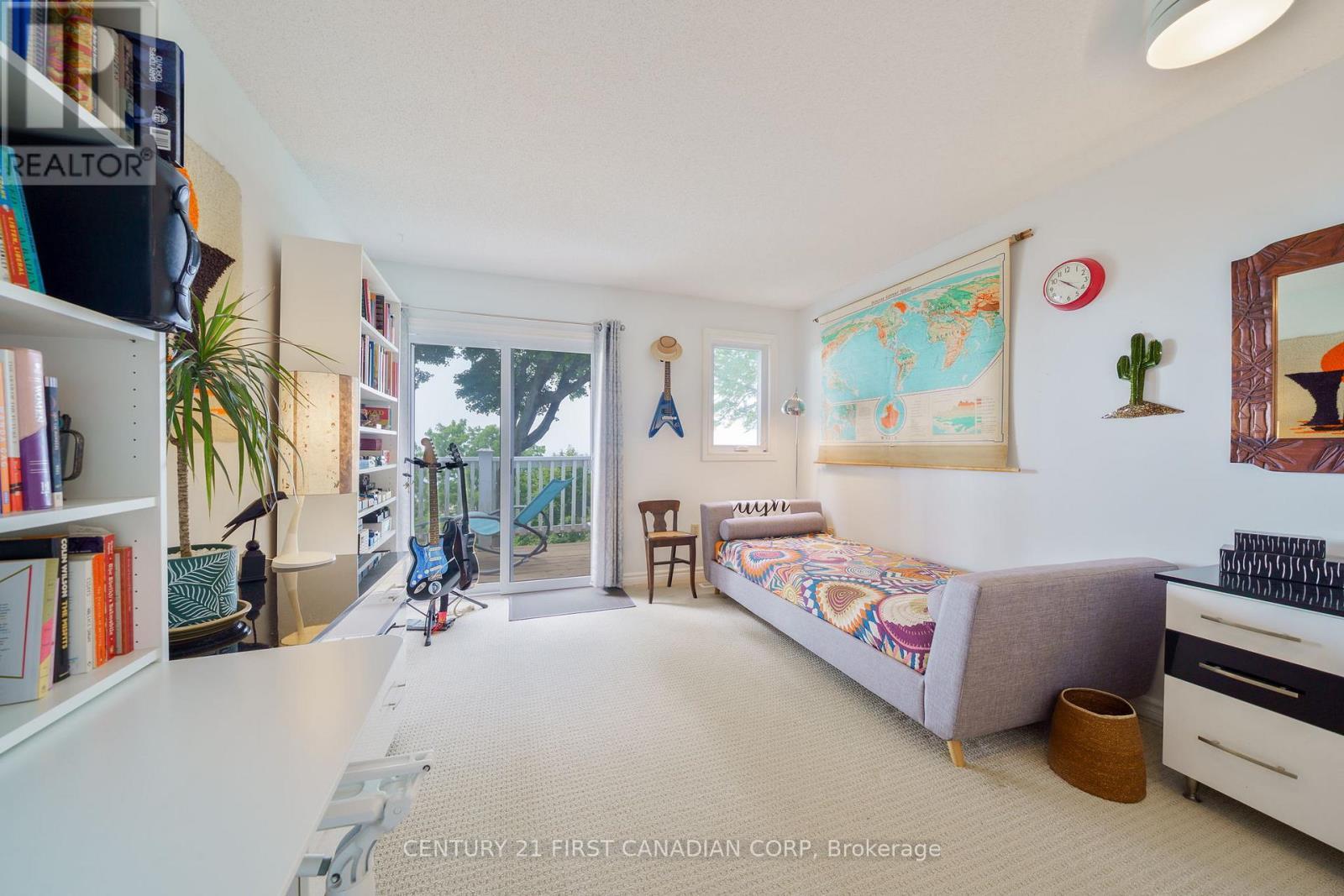 50 - 374 Front Street, Central Elgin, ON - Indoor Photo Showing Bedroom