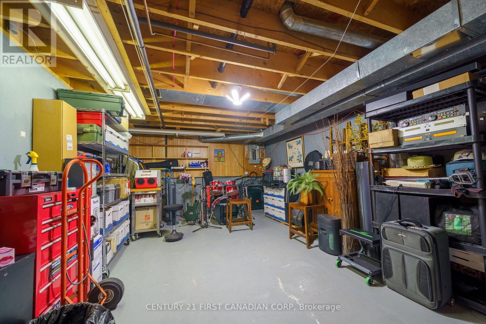 50 - 374 Front Street, Central Elgin, ON - Indoor Photo Showing Basement