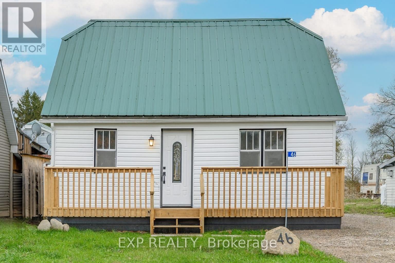 46 Young Street, Hastings Highlands, ON - Outdoor With Exterior