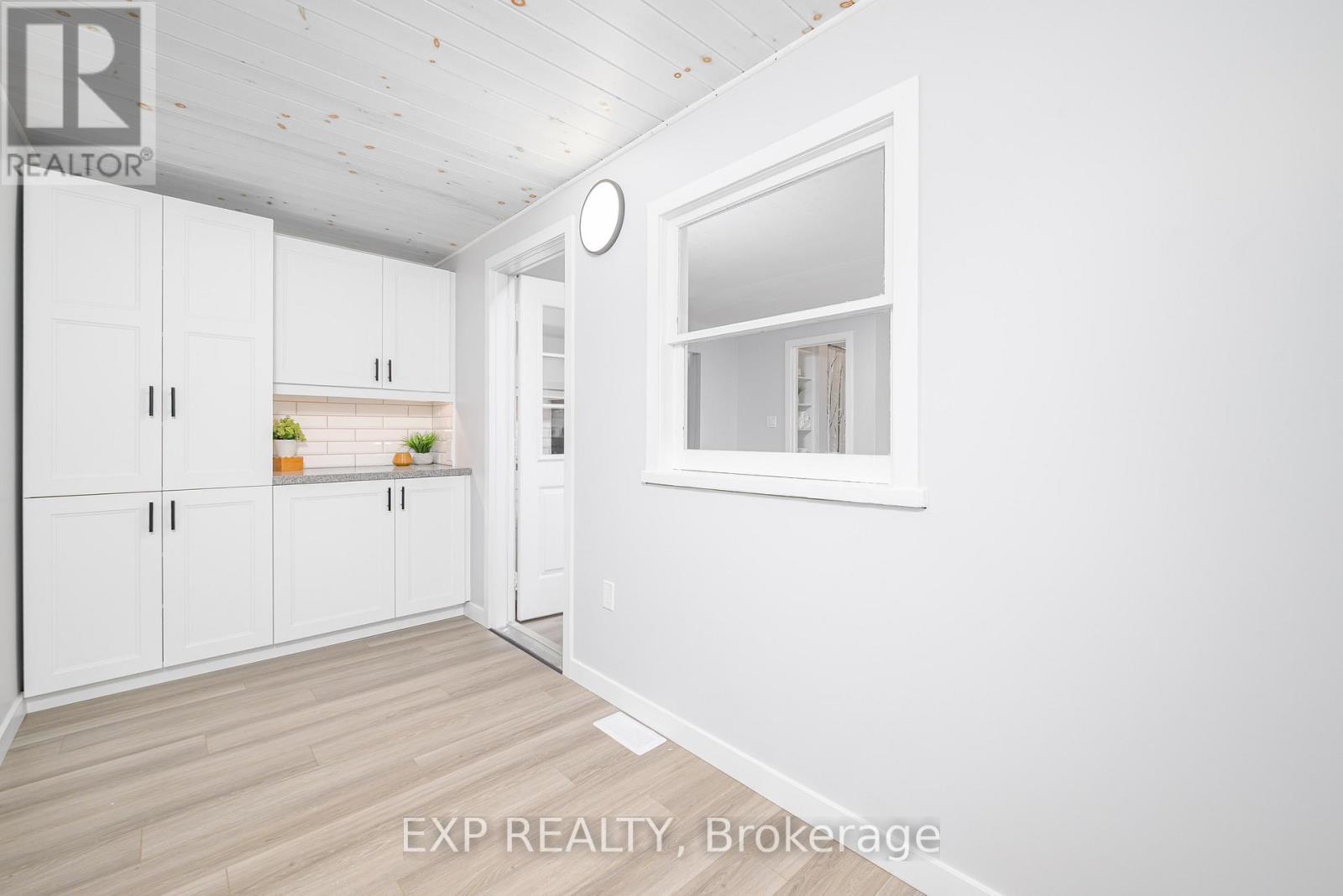 46 Young Street, Hastings Highlands, ON - Other