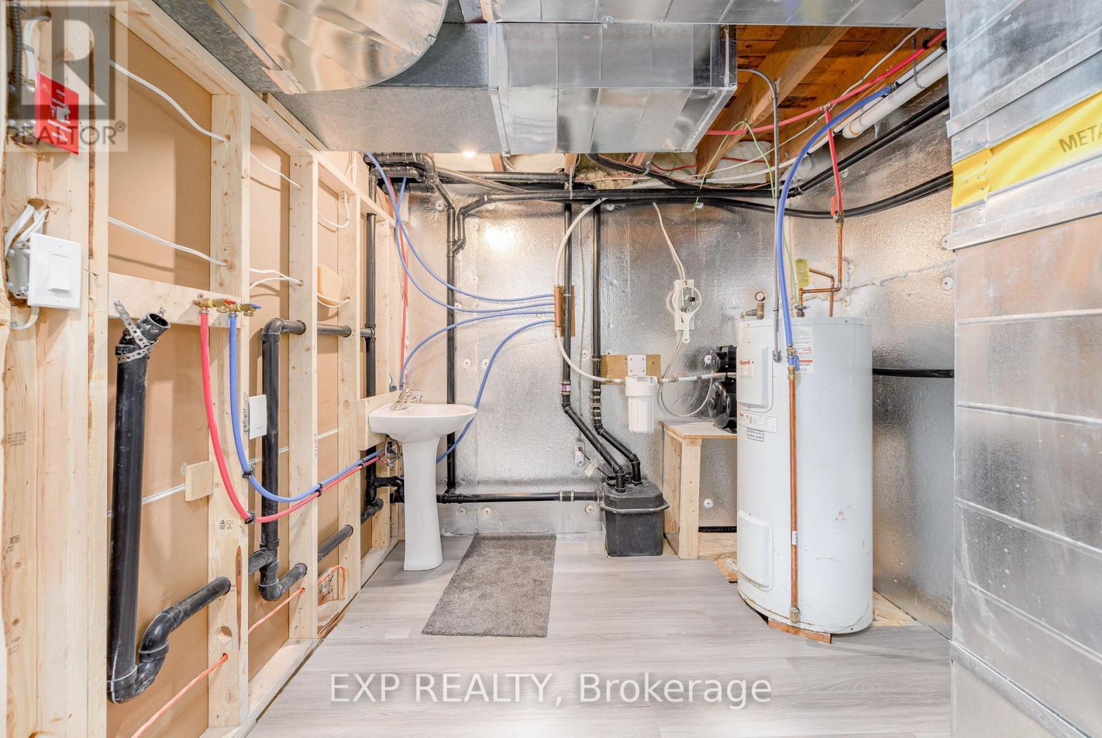 46 Young Street, Hastings Highlands, ON - Indoor Photo Showing Basement