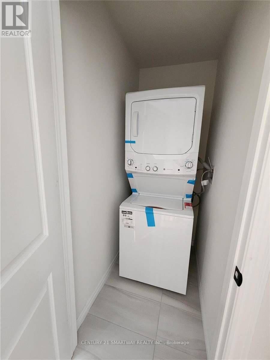 52 Vestry Way, Brampton, ON - Indoor Photo Showing Laundry Room