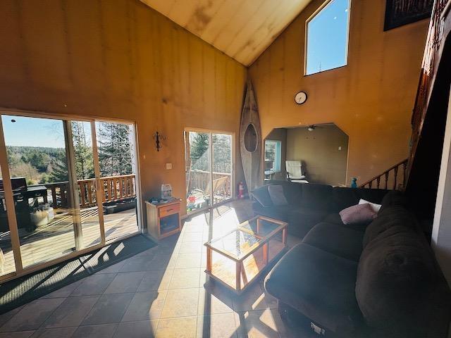 14794 17 Highway E, Dryden, ON - Indoor