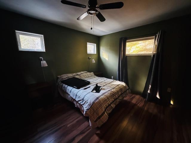 14794 17 Highway E, Dryden, ON - Indoor Photo Showing Bedroom