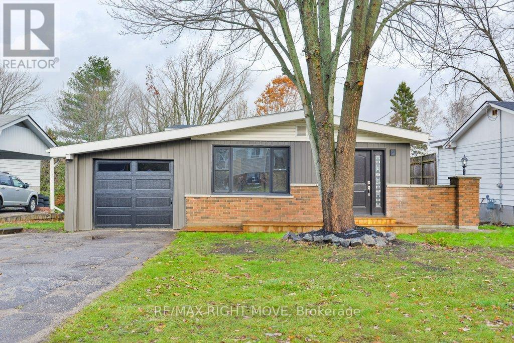 406 Sundial Drive, Orillia, ON - Outdoor