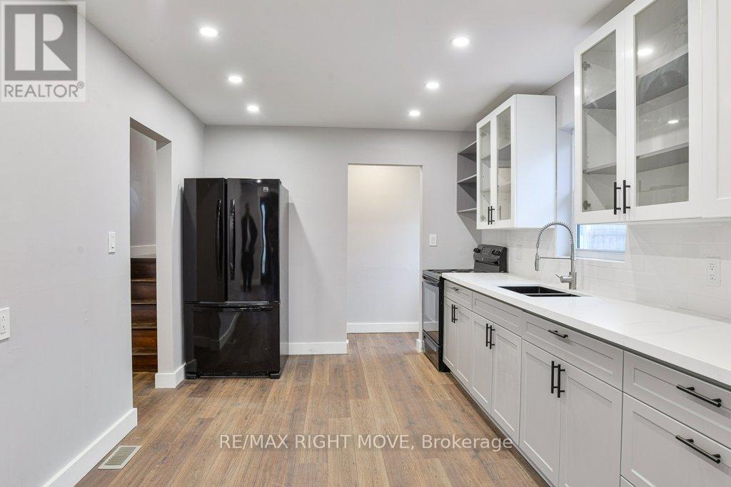 406 Sundial Drive, Orillia, ON - Indoor