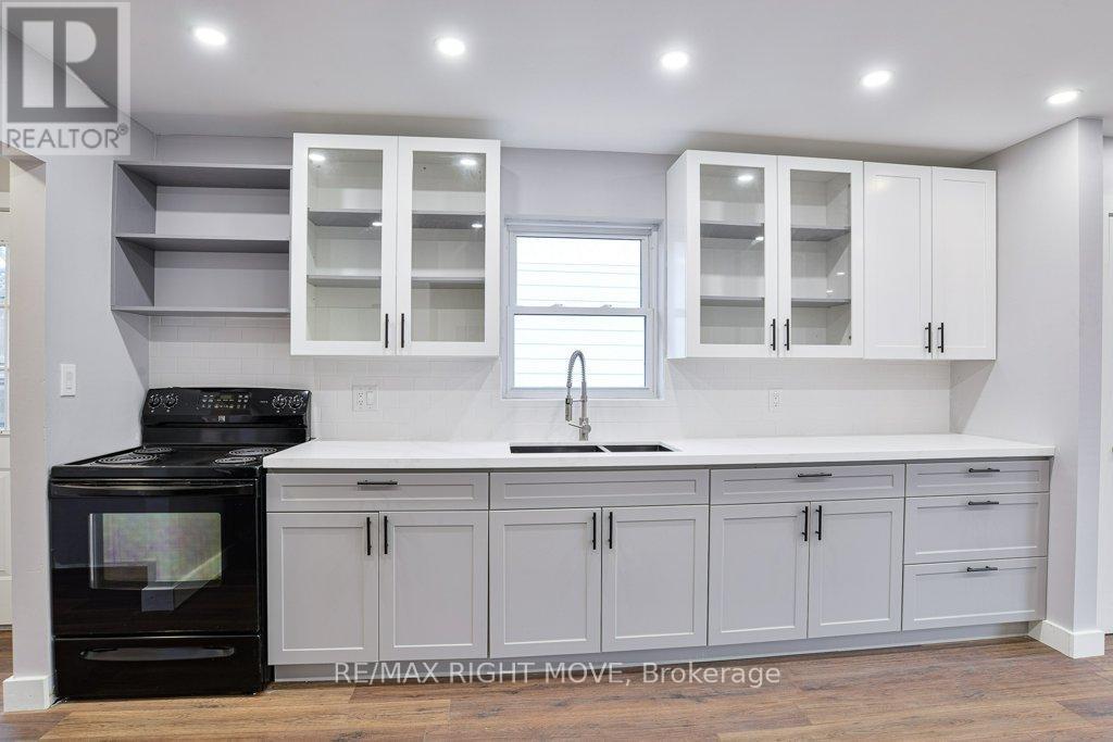 406 Sundial Drive, Orillia, ON - Indoor