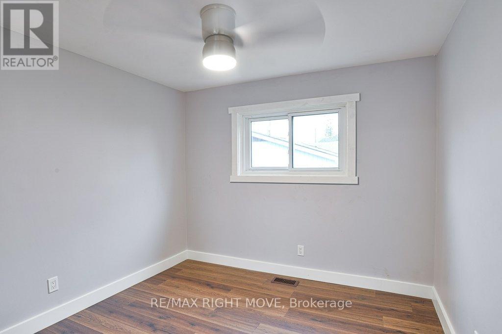 406 Sundial Drive, Orillia, ON - Indoor Photo Showing Other Room