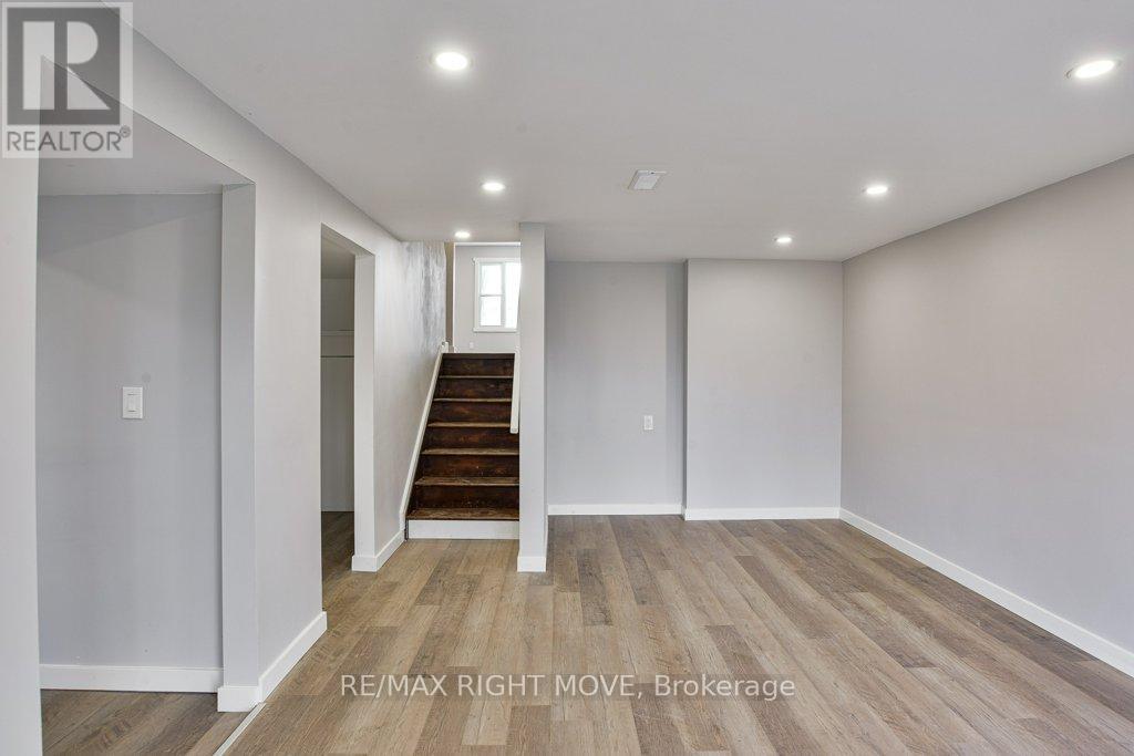 406 Sundial Drive, Orillia, ON - Indoor