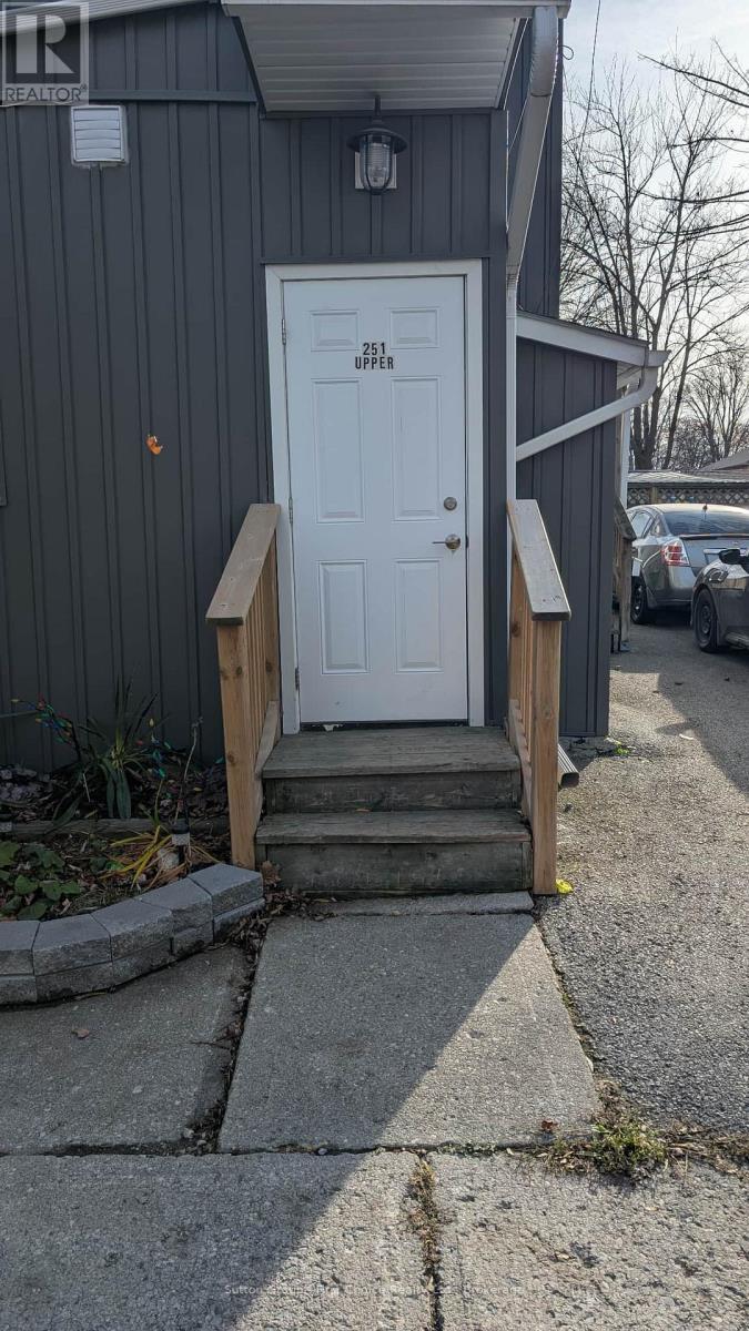 251 Upper - 253 Douro Street, Stratford, ON - Outdoor