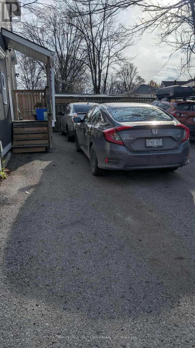 251 Upper - 253 Douro Street, Stratford, ON - Outdoor