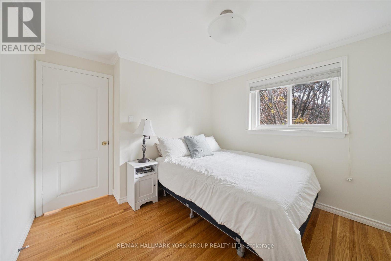 59 Grove Park Crescent, Toronto, ON - Indoor Photo Showing Bedroom