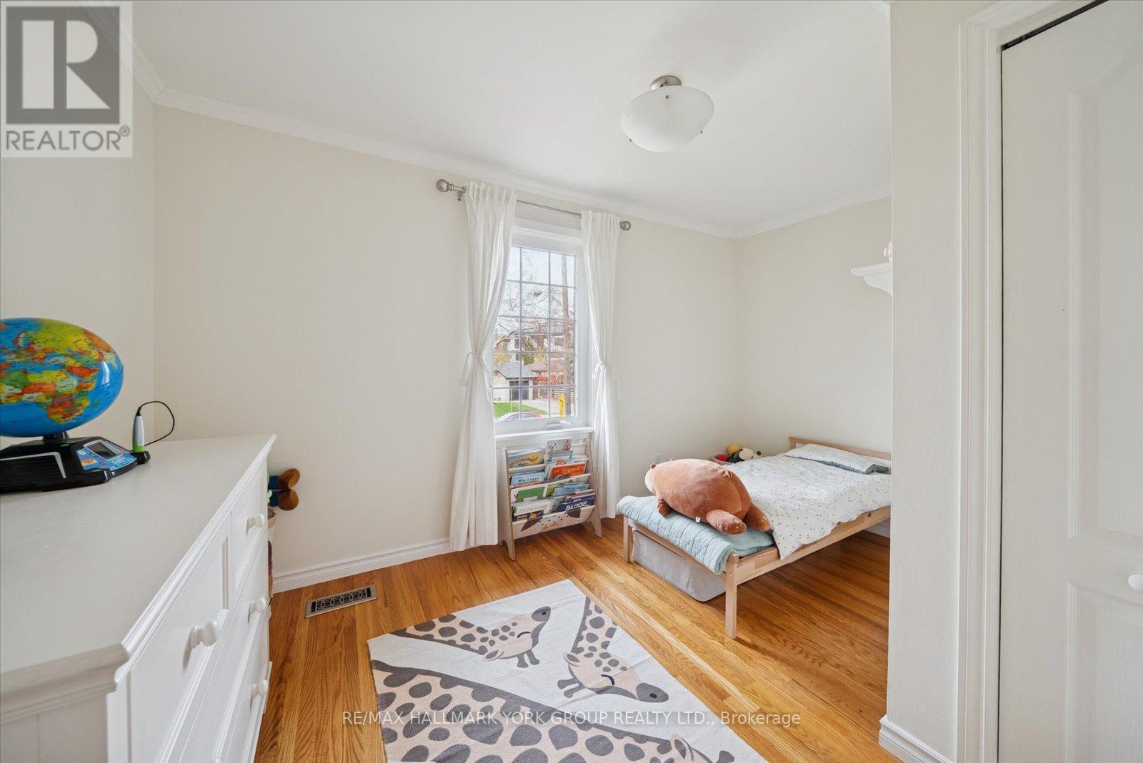 59 Grove Park Crescent, Toronto, ON - Indoor Photo Showing Bedroom