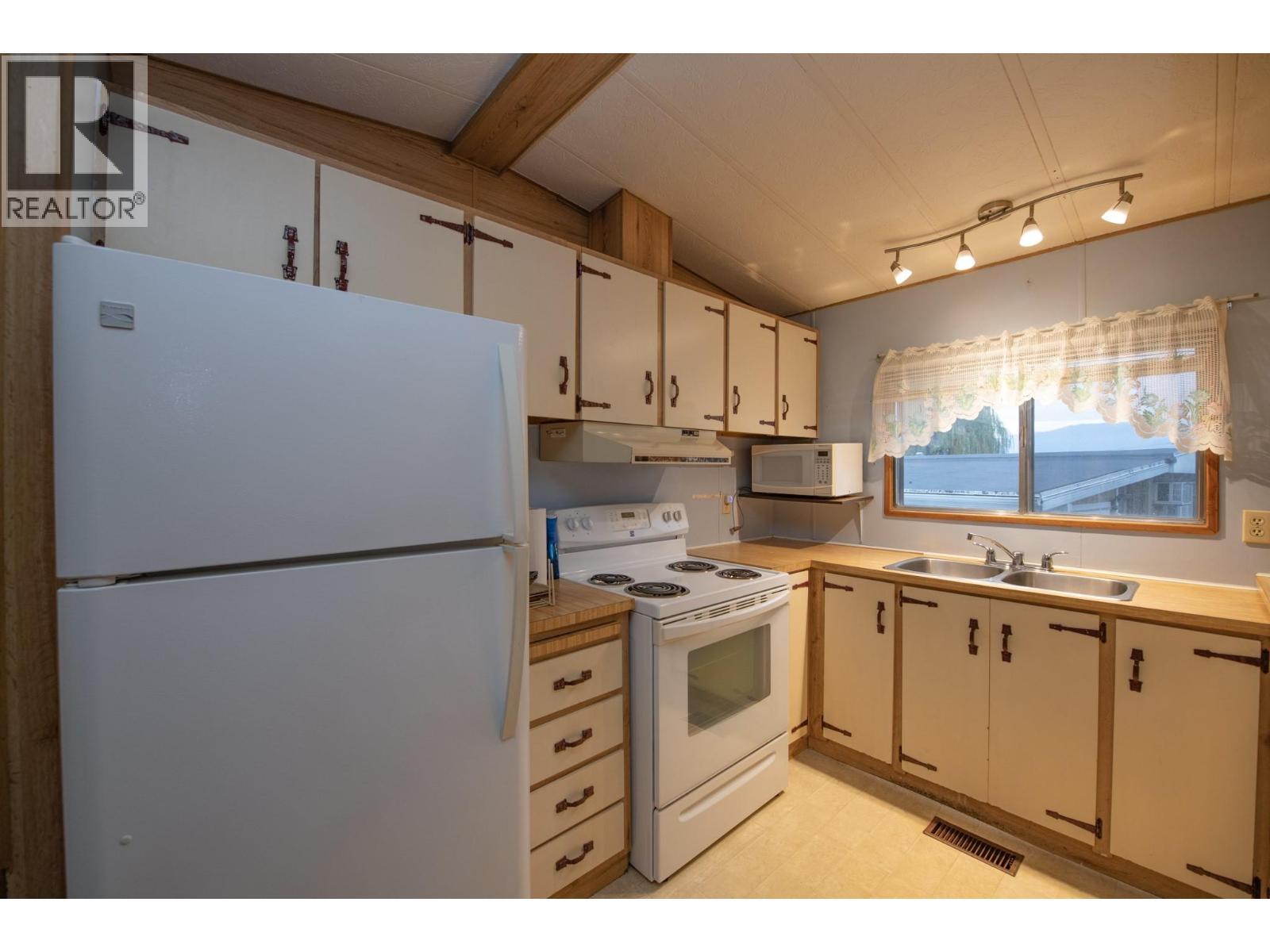 844 Hutley Road Unit# 7, Spallumcheen, BC