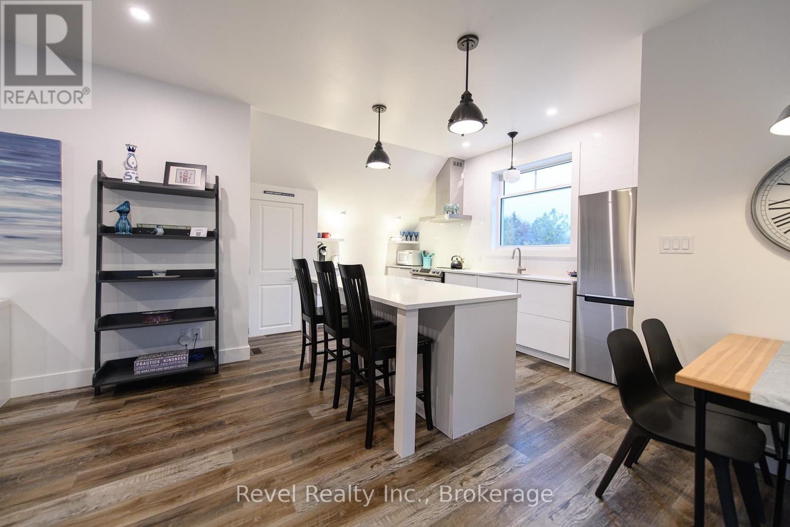 2 Bedroom Rental Apartment - 2331 N Nottawasaga 6 Concession, Clearview (Batteaux), ON - Indoor