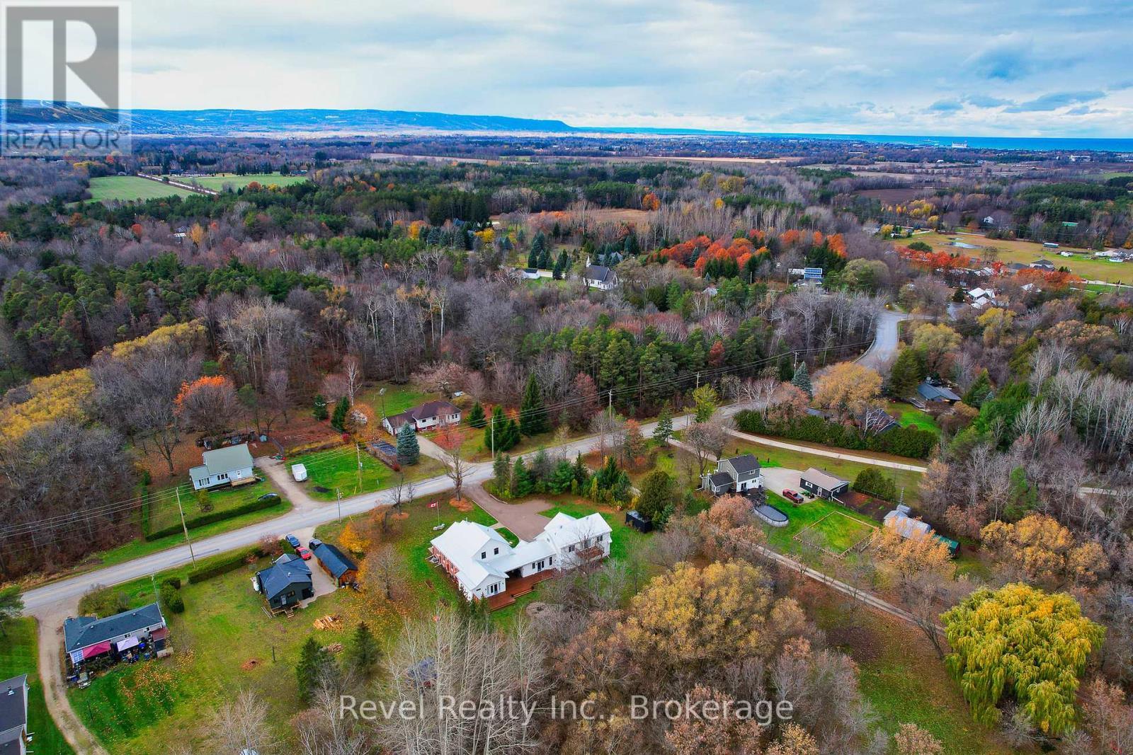 Minutes to Collingwood - 2331 N Nottawasaga 6 Concession, Clearview (Batteaux), ON - Outdoor With View