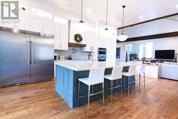 Kitchen with Built in appliances -